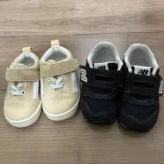 New Balance ベビーシューズ 黒 13