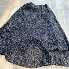 GU 花柄ロングスカート Sサイズ