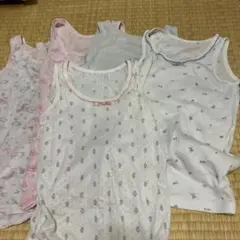 タンクトップ 女の子