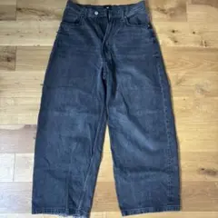 H&M スーパーバギー　super baggy black