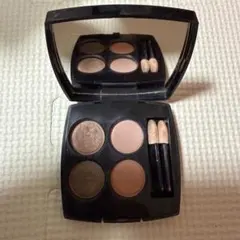 CHANEL アイシャドウ　レ　キャトル　オンブル352エレメンタル