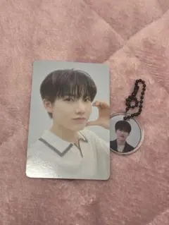 ジュンギュ　flawless トレカ　キーホルダー