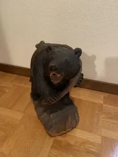 木製クマの彫刻 置物