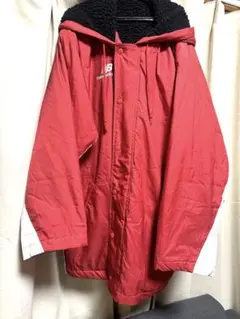 New Balance ナイロンジャケット 赤