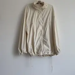 ZARA ナイロンジャケット アイボリー　L