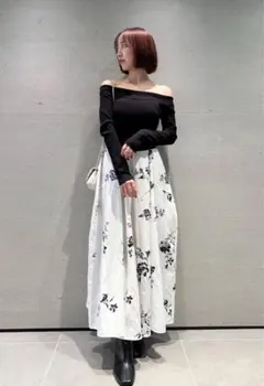 snidel スナイデル Sustainableオフショルドッキングワンピース