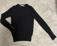 ZARA 黒 ニット セーター 長袖 袖ボタン シンプル 着回し レディースのサムネイル
