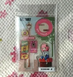 スパイファミリー　アーニャ　アクリルスタンド