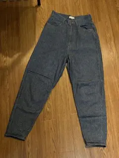 earth music & ecology デニムパンツ ジーンズ　Sサイズ