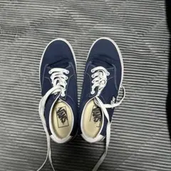 Vans ネイビー スニーカー