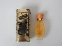 タスカニーペルドンナ オードパルファム 50ml 箱付き - メルカリ