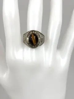 Item thumbnail for item 4d4d1604-24e0-4035-b9dc-35d6c17c71a6