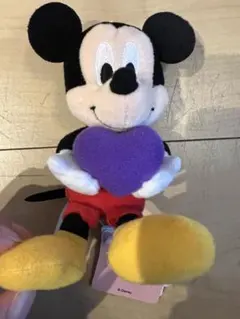 ミッキーマウス ぬいぐるみ ハート付き