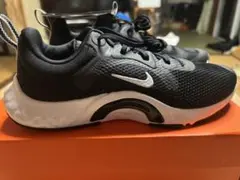 「NIKE スニーカー 23.5cm 新品 レディース トレーニング」