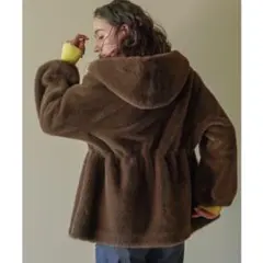 美品☆ブージュルードのフェイクファーコート