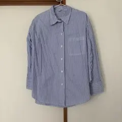 H&M ストライプ柄 長袖シャツ ブルー×ホワイト Mサイズのサムネイル