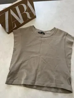 ☆ZARA 半袖Tシャツ S