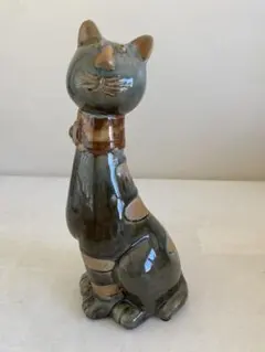 陶器 猫 ねこ 置物 チェロ 演奏 葉っぱ - メルカリ
