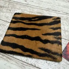 HIGH-LOWS Tigermobile