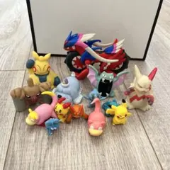 ポケモン　フィギュア