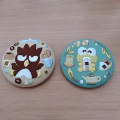 サンリオ刺繍缶バッチビスケット3　ばつ丸　けろっぴ