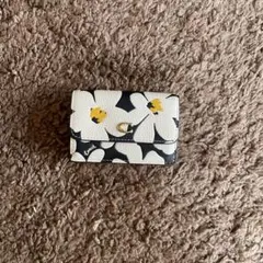 Item thumbnail for item 6bc6dc8a-ff84-4f74-8784-4d4b0fd038fe