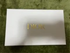 Dior ホワイト小型紙袋、ラッピング箱