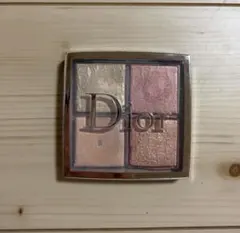 Dior バックステージ フェイス グロウ パレット 004