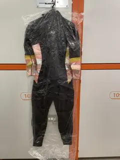 セミドライスーツ