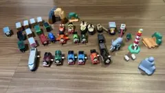 カプセルプラレール　トーマスガチャガチャ