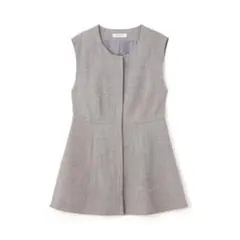 【美品】NATURAL BEAUTY BASIC ぺプラム ジレ ベージュ Mのサムネイル