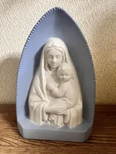 聖母マリア様　聖母子像　陶器　母親と赤ちゃんの陶器彫刻のサムネイル