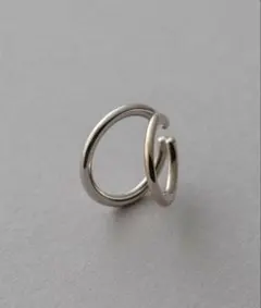here's UROCO TWO FINGER RING - メルカリ
