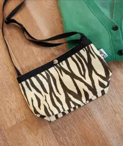 2023 ほぼ未使用　[Drfter u.s.a]ドリフター　ショルダーバッグ