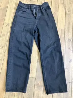 UNIQLO ワイドストレートジーンズ　ブラック　29