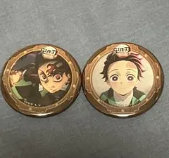 竈門炭治郎「鬼滅の刃」無限城編第一章コラボカフェ　ランダム57mm缶バッジセット