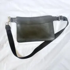 OLDCOACH ボディバッグ レザー ユニセックス 90s