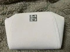 GIVENCHY ノベルティ ポーチ ピンク