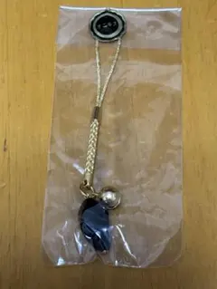 Item thumbnail for item 5c005e8f-08fe-46bc-95ad-be3dcdf9b5d3