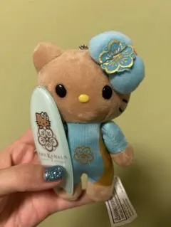 ⭐️最終価格！⭐️【ロイヤルハワイアン】日焼けキティ&【カハラ】ダニエルキーホルダー ⭐️ラスト一点！！】ロイヤルハワイアン☆日焼けキティキーホルダー