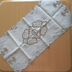 スワトウ　汕頭　ヴィンテージ アンティーク　レーステーブルランナー 汕頭 スワトウレース テーブルランナー 刺繍 花柄 ヴィンテージ
