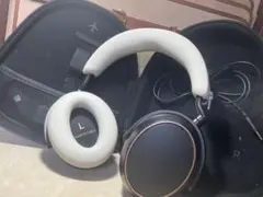 Sennheiser MOMENTUM 4 本体　動作品　Amazon限定カラーのサムネイル