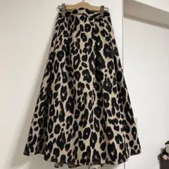 ヒョウ柄 ロングスカート