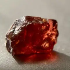 は*て様 ロードライトガーネット 原石 3.65ct タンザニア産 天然ガーネッ