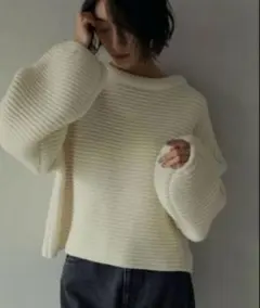 【美品】ETRE TOKYO リングネックBOXニットプルオーバー
