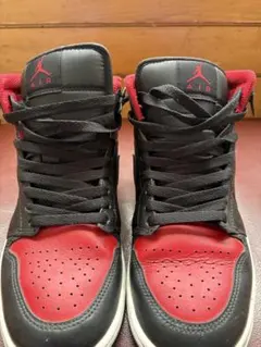 Air Jordan 黒赤 ハイカットスニーカー