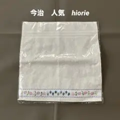 刺繍がたまらなくかわいく♡品良くバランスよい 今治 hiorie タオルハンカチ