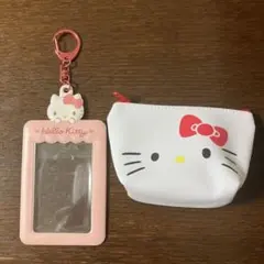 ハローキティ トレーディングカードケース 　と　ポーチ　のセット