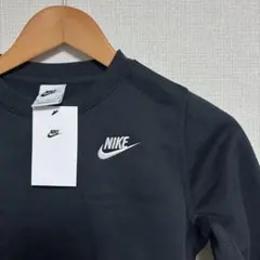 新品　ナイキ　ロゴスウェット　トレーナー　裏起毛