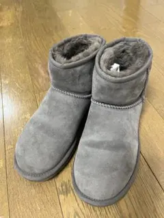 最終価格！UGG ムートンブーツ　23㎝　グレー